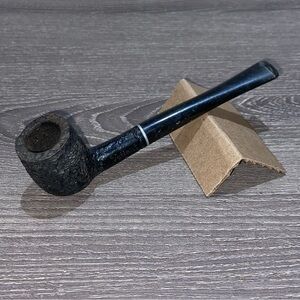 VINTAGE IMPORTED BRIAR Valiant Black Wood Pipe Made In Italy 5.5”